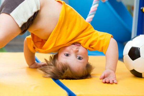 Kleine Entdecker – 15 – 24 Monate - 14:30 - 15:30 Uhr - 28.03. - 06.06.2025